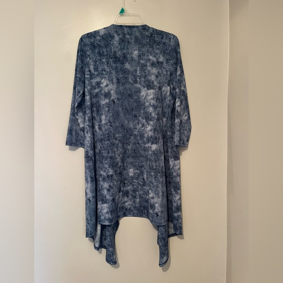 Peter Nygard SP Blue & White Waterfall Cardigan – EUC - Picture 3 of 6